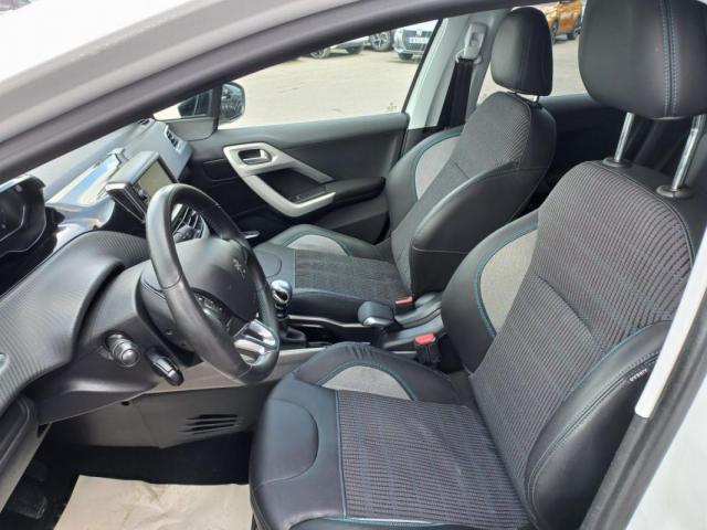 Peugeot 2008 image 5