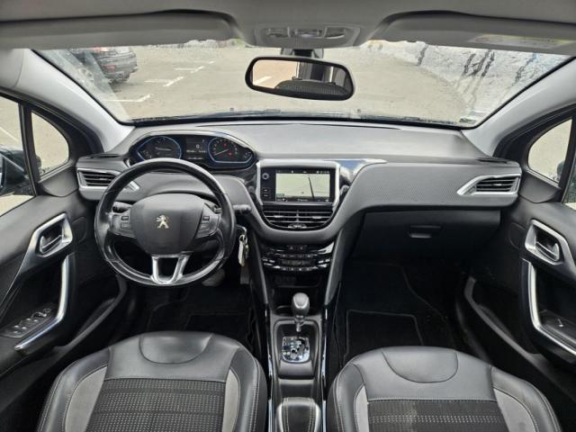 Peugeot 2008 image 4