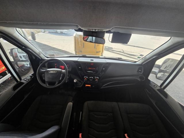 Iveco Daily image 2