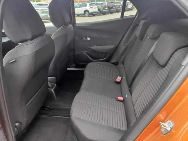 Peugeot 2008 image 2