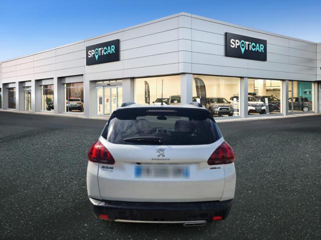 Peugeot 2008 image 6
