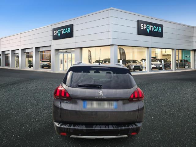 Peugeot 2008 image 8