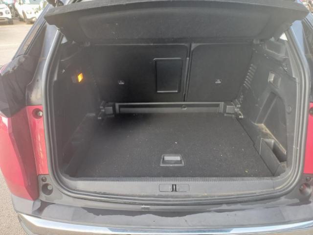 Peugeot 3008 image 3