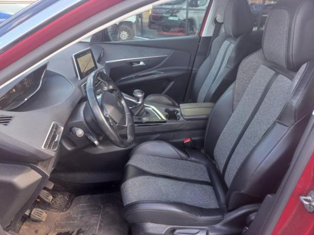 Peugeot 3008 image 9