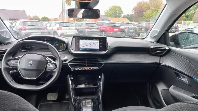 Peugeot E-208 image 9