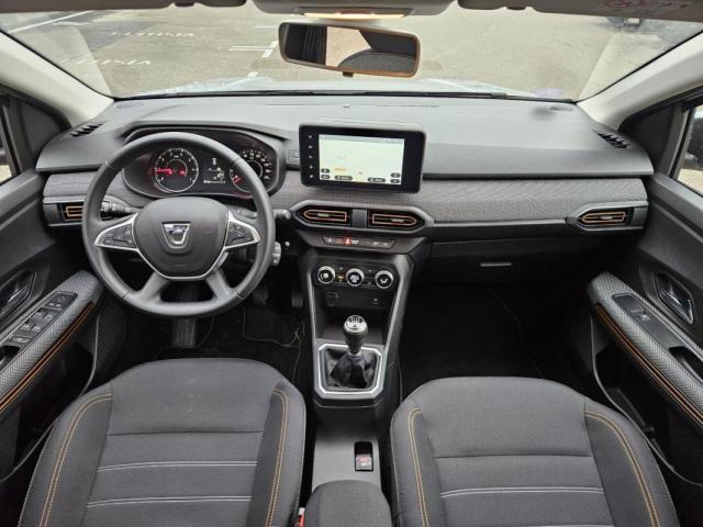 Dacia Sandero image 6