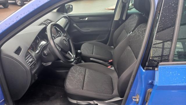 Skoda Fabia image 9