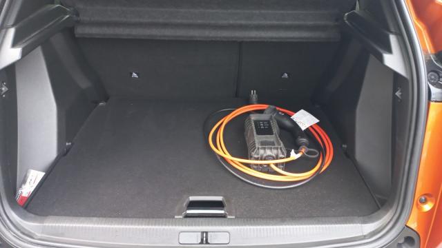 Peugeot 2008 image 8