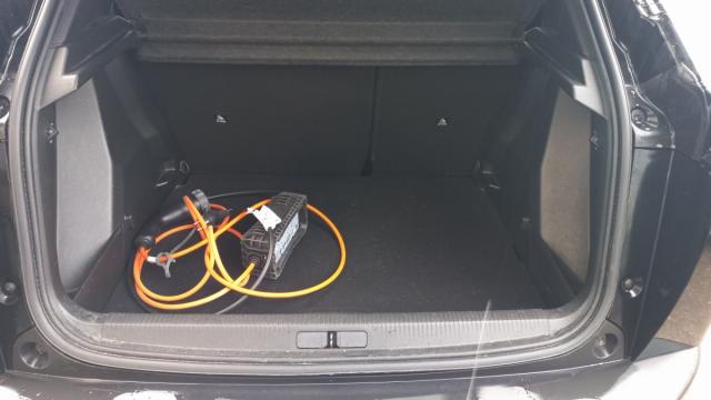 Peugeot 2008 image 3