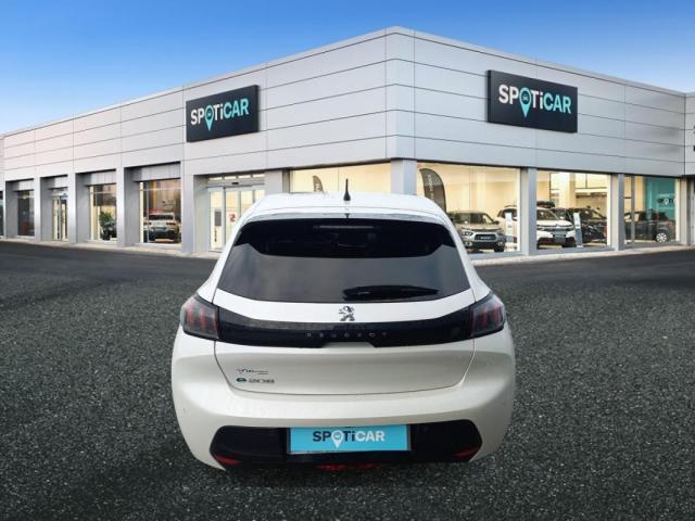 Peugeot E-208 image 1