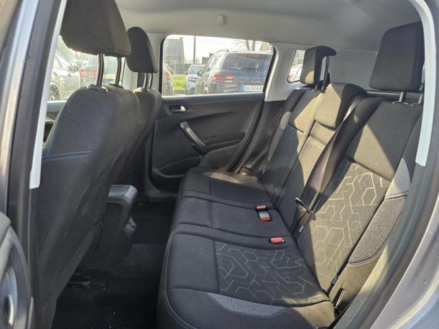 Peugeot 2008 image 8