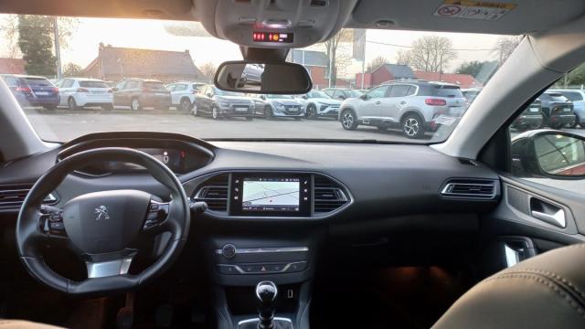 Peugeot 308 image 5