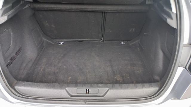 Peugeot 308 image 5