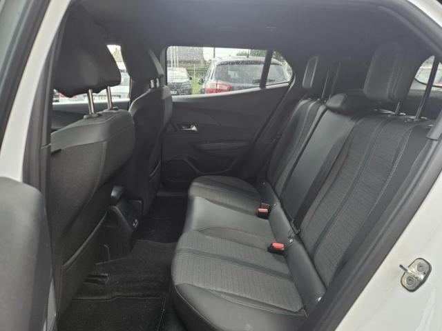 Peugeot 2008 image 7
