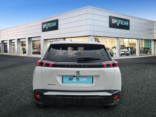 Peugeot 2008 image 9