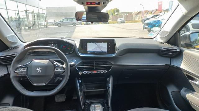 Peugeot E-208 image 4