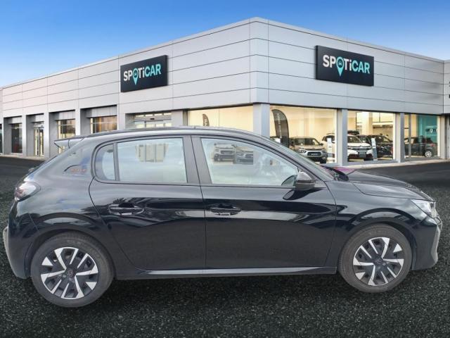 Peugeot 208 image 8