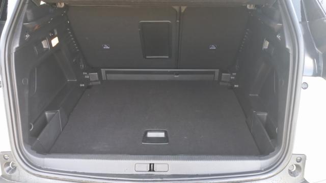 Peugeot 3008 image 1