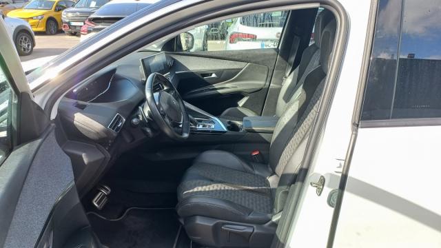 Peugeot 3008 image 9