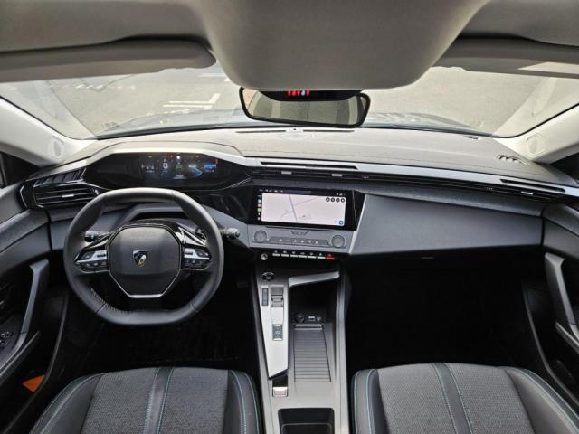 Peugeot 308 image 1