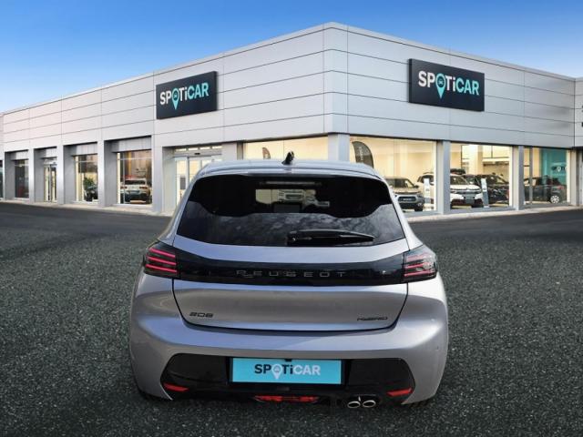Peugeot 208 image 6