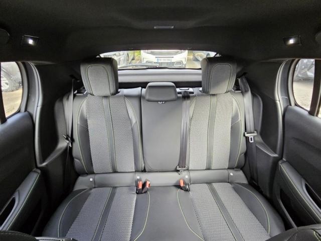 Peugeot 208 image 7