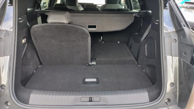 Peugeot 5008 image 3