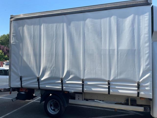 Renault Master image 2