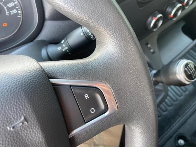 Renault Master image 3