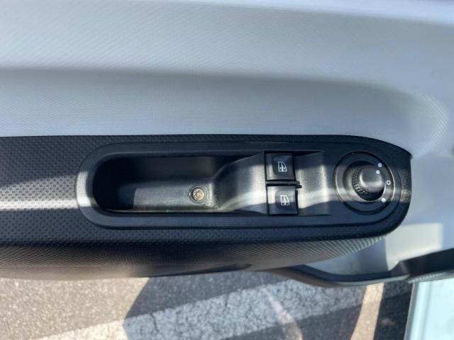 Renault Twingo image 9