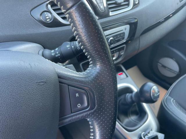 Renault Scénic image 8