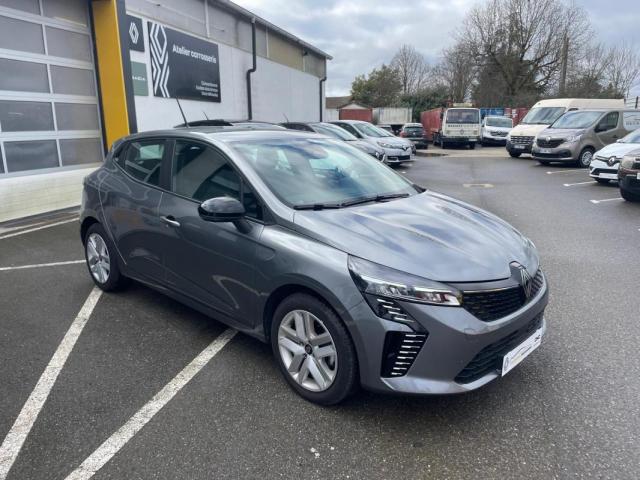 Renault Clio image 2