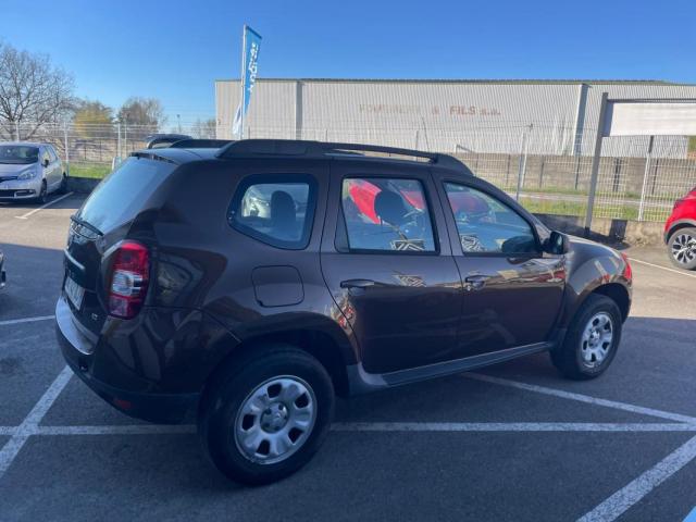 Dacia Duster image 4
