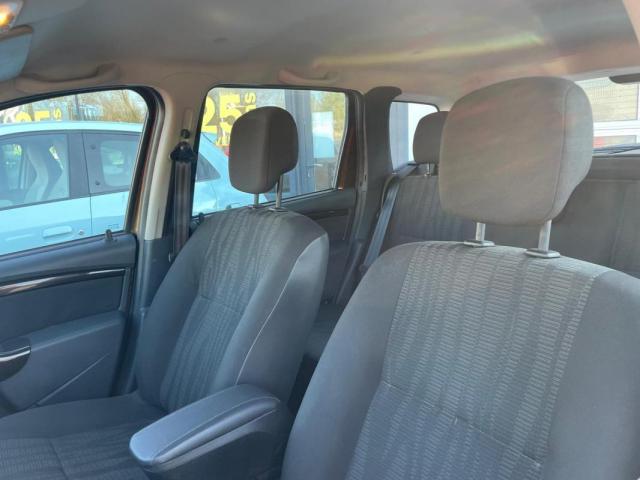 Dacia Duster image 8