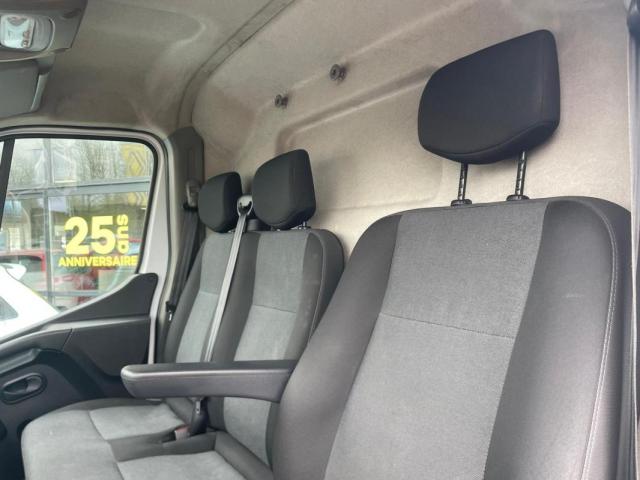 Renault Master image 7