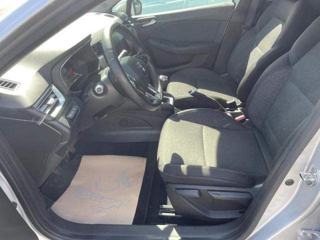 Renault Clio image 8
