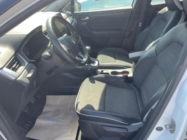 Renault Captur image 6