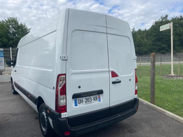 Renault Master image 1