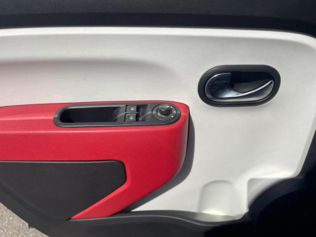 Renault Twingo image 2