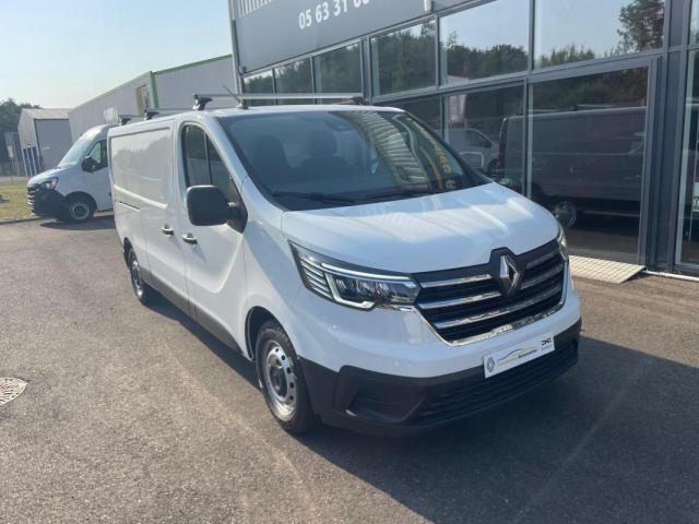 Renault Trafic image 3