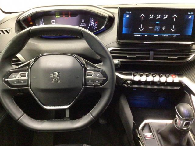 Peugeot 5008 image 5