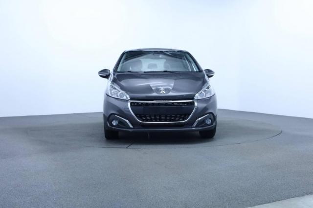Peugeot 208 image 4