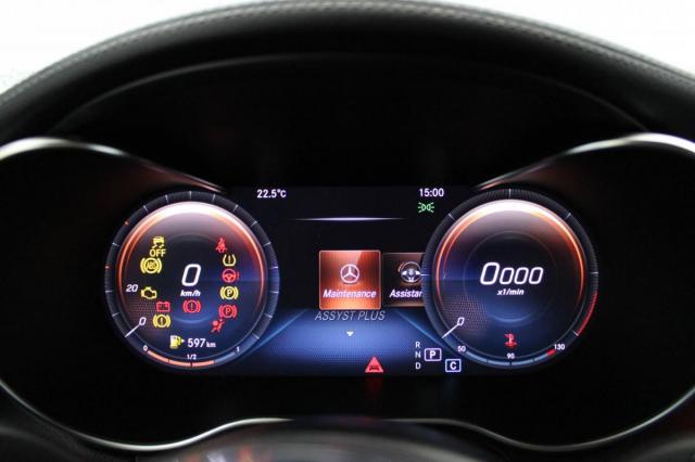 Mercedes Benz Glc image 2