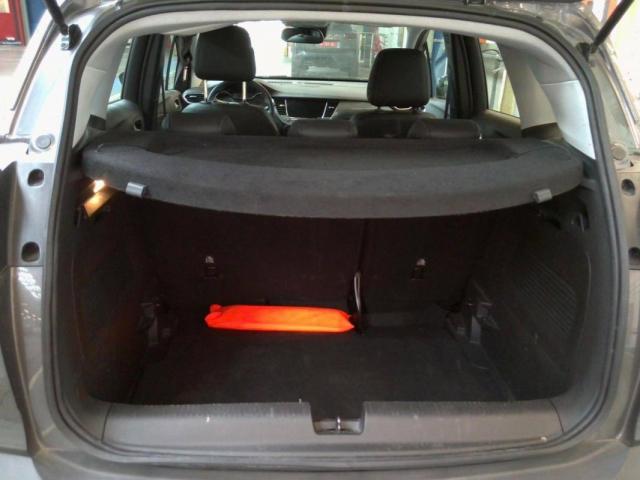 Opel Crossland image 1