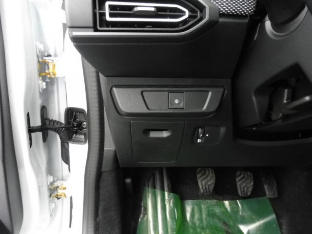 Dacia Jogger image 7