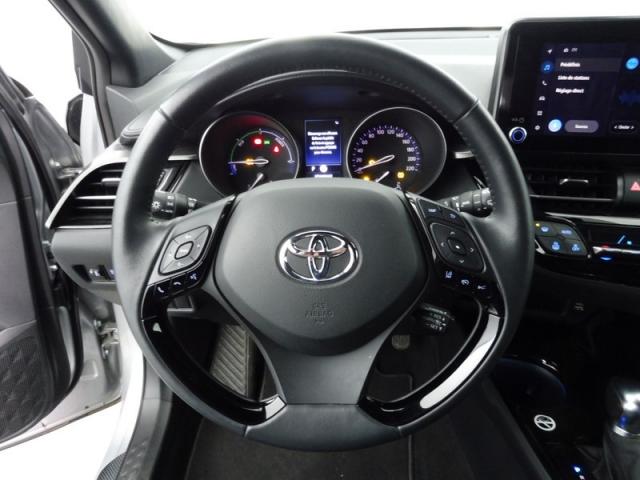 Toyota C-Hr image 6