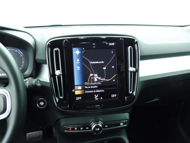 Volvo Xc40 image 8