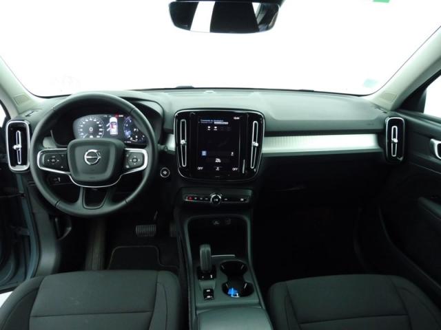 Volvo Xc40 image 9