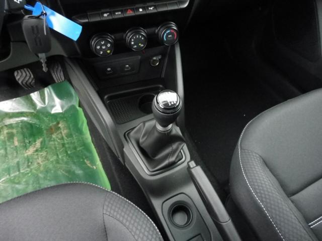 Dacia Duster image 9