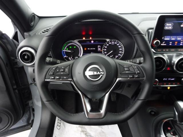 Nissan Juke image 8